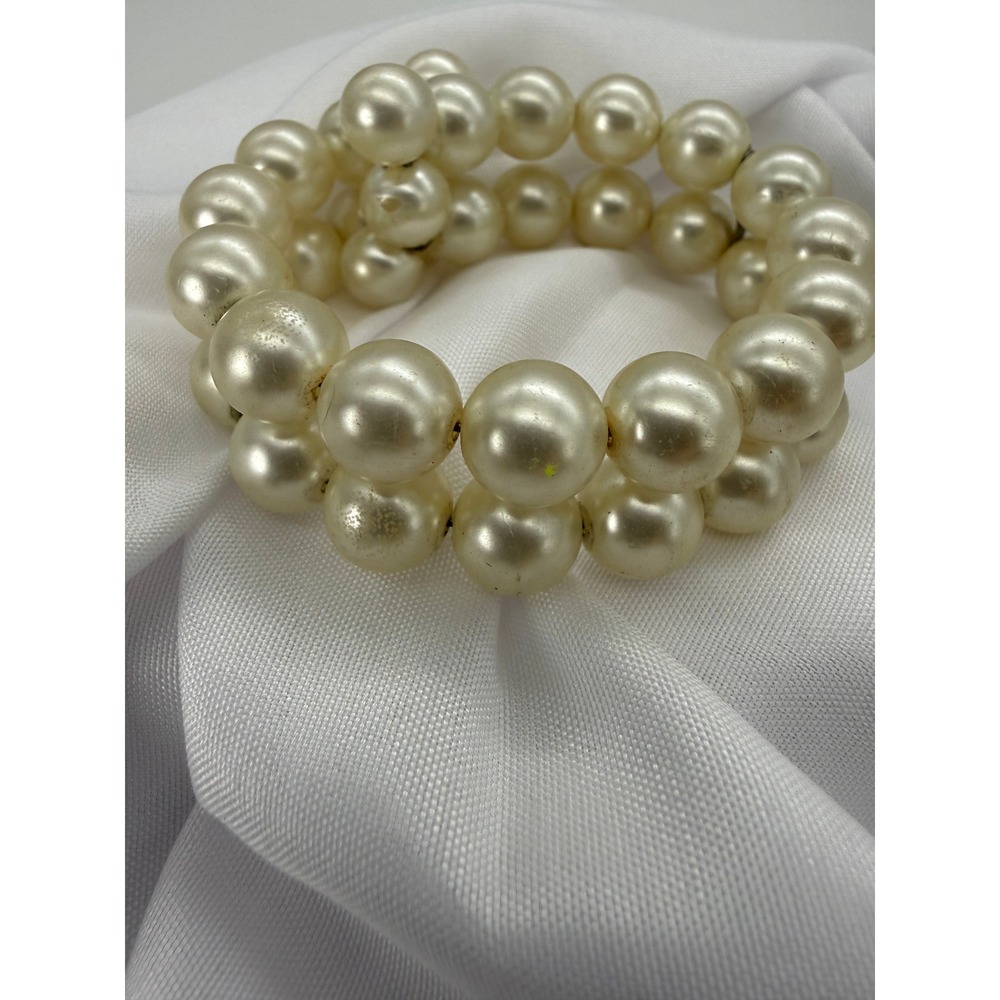 Vintage Double Row Faux Pearl Stretch Bracelet Cream Ivory Beaded 25897AJ - Picture 2 of 7